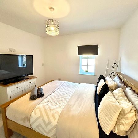Luxury Countryside Stay - Waters Upton, טלפורד מראה חיצוני תמונה