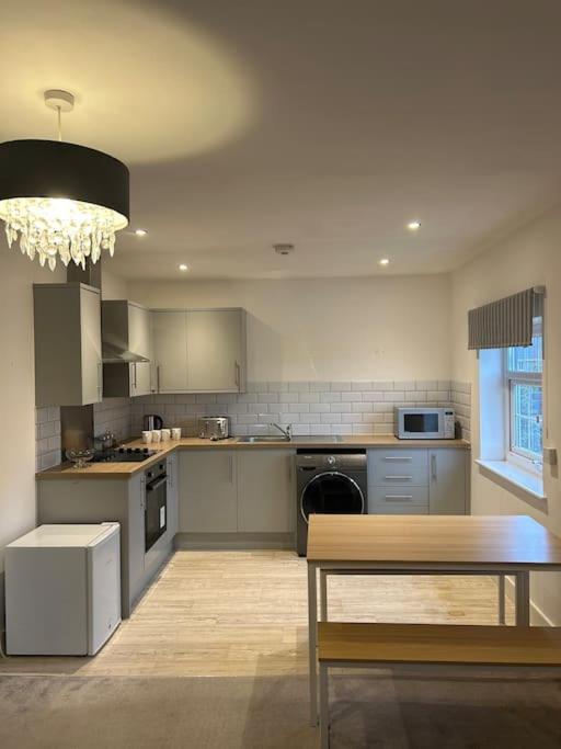 Luxury Countryside Stay - Waters Upton, טלפורד מראה חיצוני תמונה